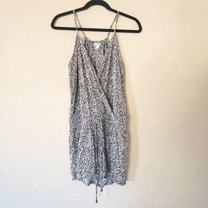 Splendid Romper Tie Waist Spaghetti Strap Floral